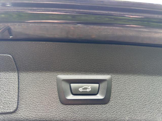 Fahrzeugabbildung BMW 218d Gran Tourer Automatik+LED+Kamera+Navi+Spur
