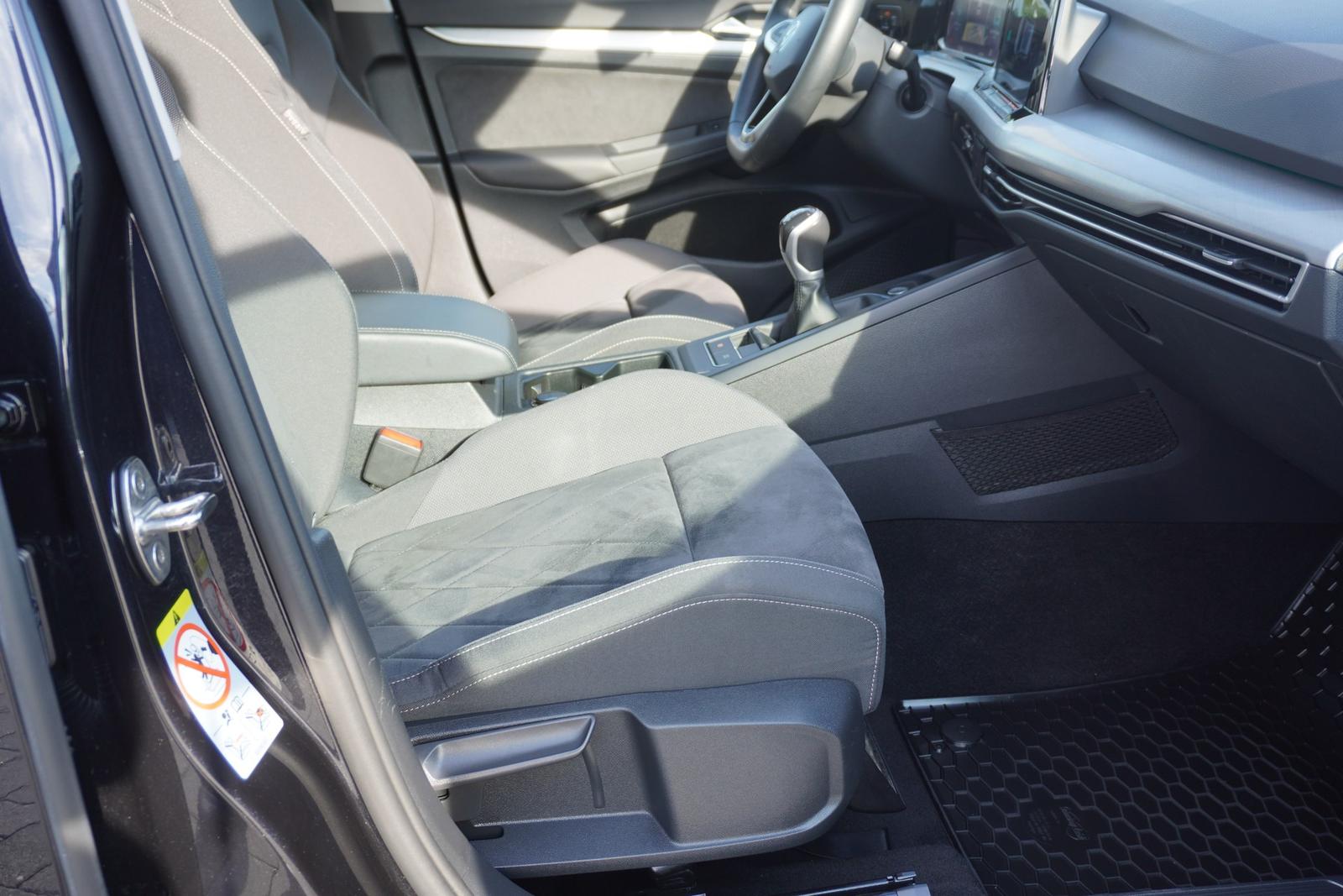 Volkswagen Golf VIII Variant 2.0 TDI LED Navi ACC DAB PDC, миниатюра 13
