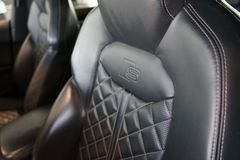 AUDI SQ8 4.0 TDI quattro | Matrix | Pano | AHK | 22" AUDI SQ8 4.0 TDI quattro | Matrix | Pano | AHK | 22"