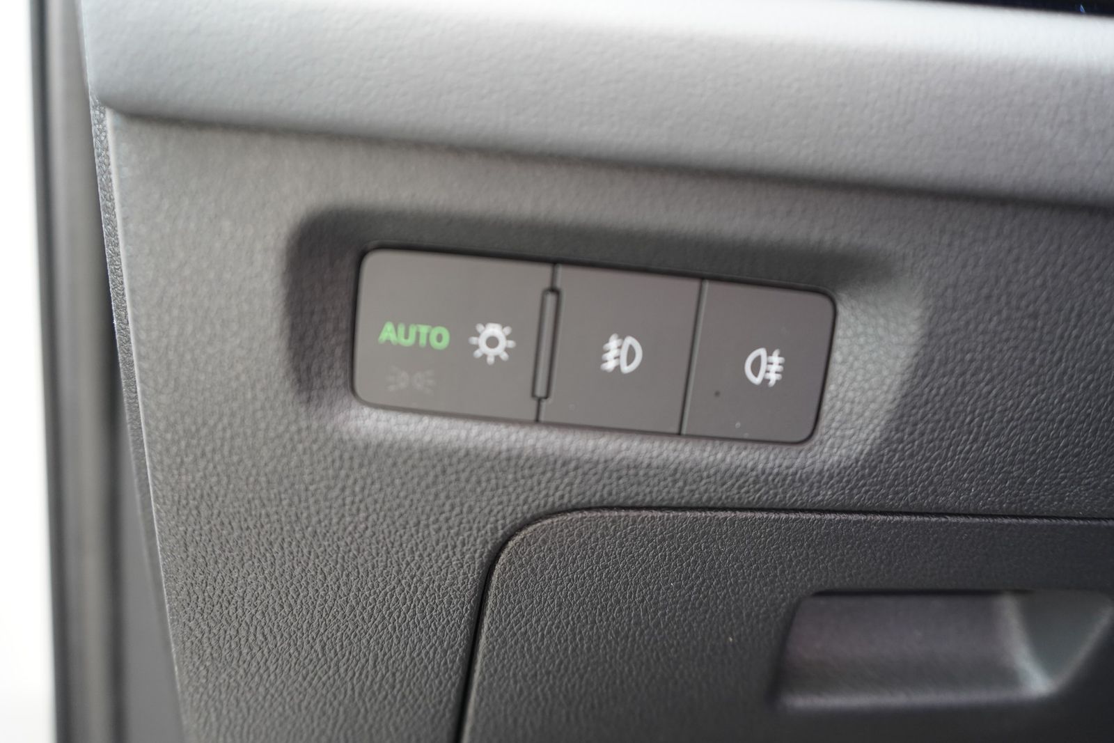 Skoda Octavia Combi 1.5 TSI First Edition LED Navi ACC foto 23