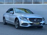 Mercedes-Benz C200 CGI Lim. 2.Hand/SHZ/T-LEDER/NAVI/Garantie - Mercedes-Benz mit Benzin-Antrieb: Garantie