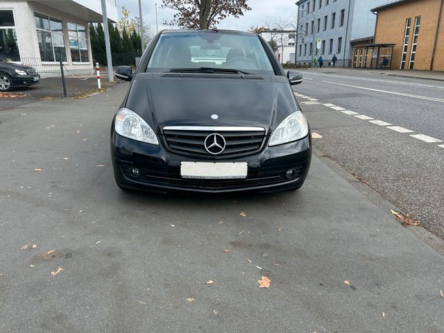 Mercedes-Benz A 180 A -Klasse A 180 CDI