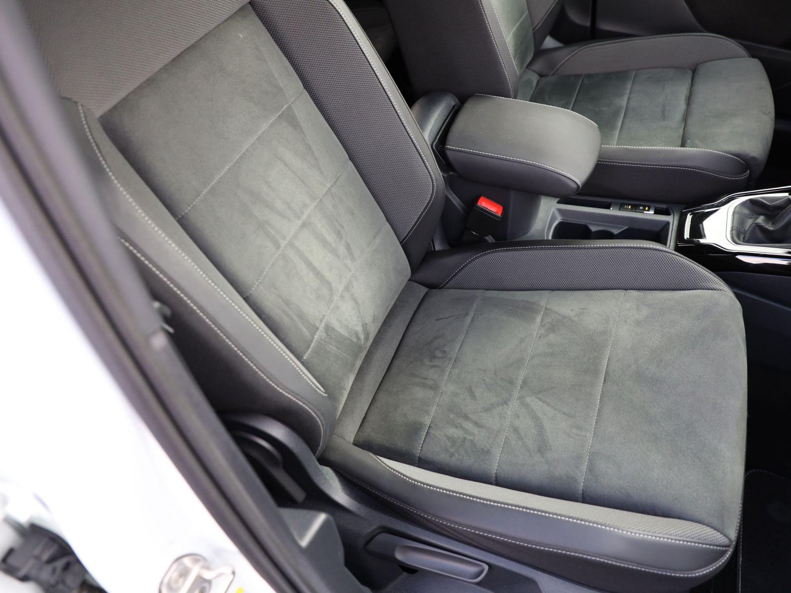 Volkswagen T-Roc R-Line 1.5TSI DSG Navi LED Standhzg ACC EP, миниатюра 24