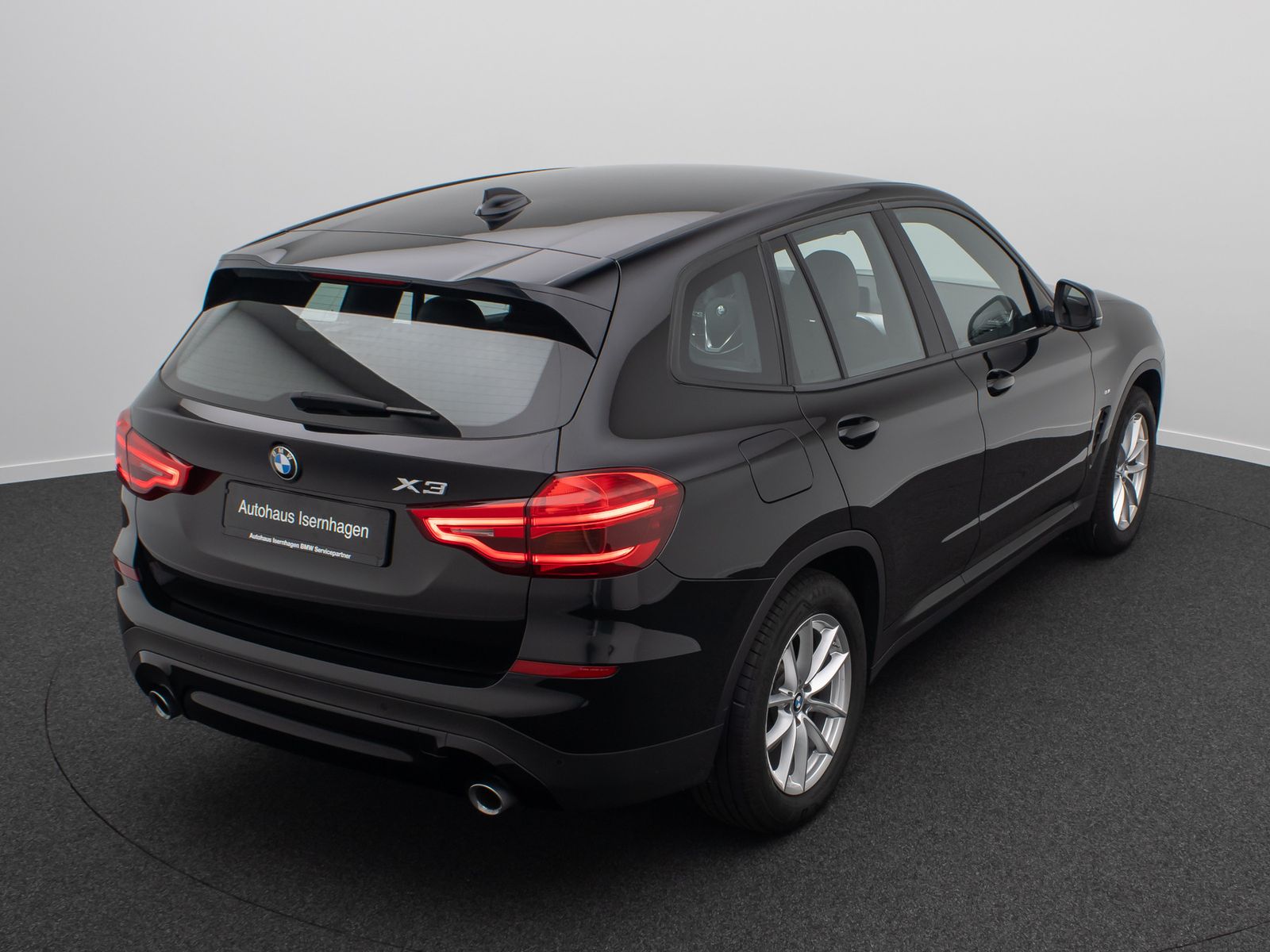 Fahrzeugabbildung BMW X3 xD20d PDC CockpiPlus Sportsitz LED 18Zoll