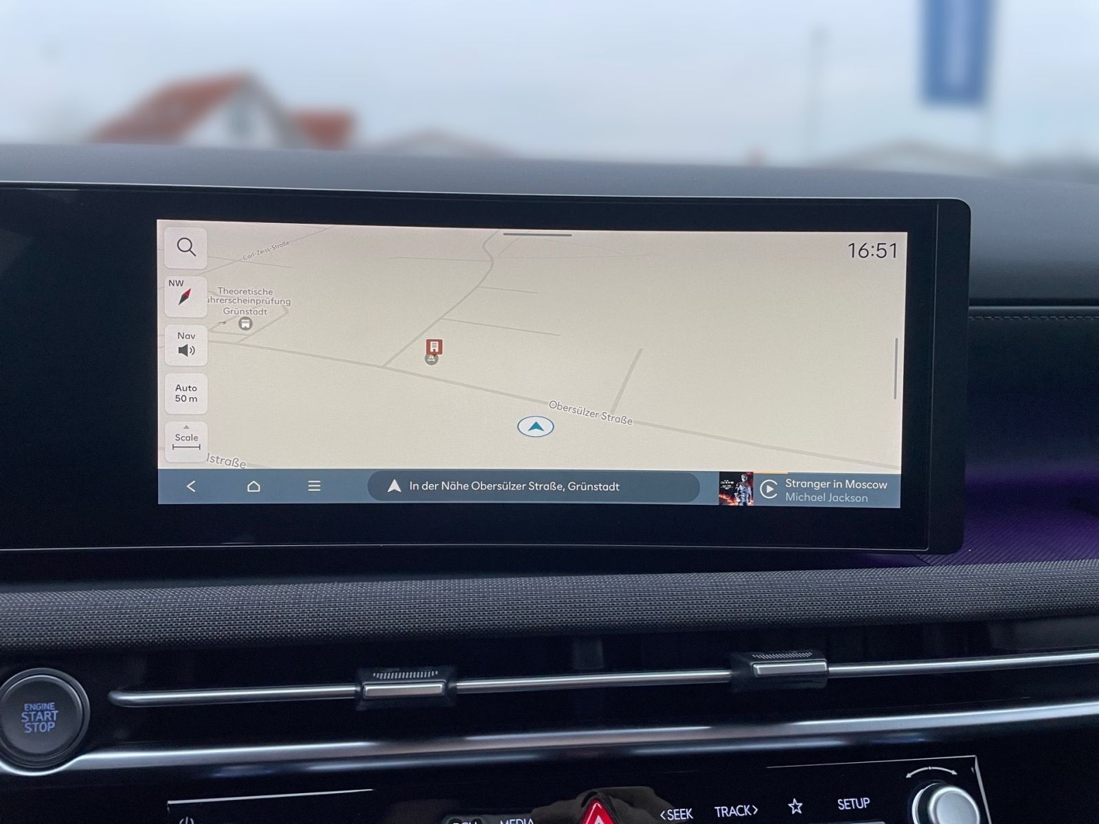 Fahrzeugabbildung Hyundai TUCSON 1.6 T-GDI Trend Hybrid Krell LED Paket