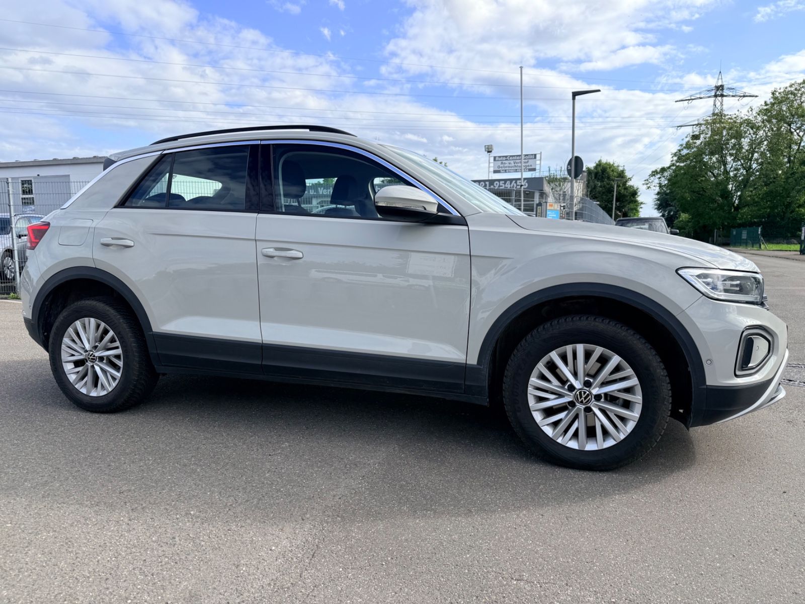 Volkswagen T-Roc Life foto 9