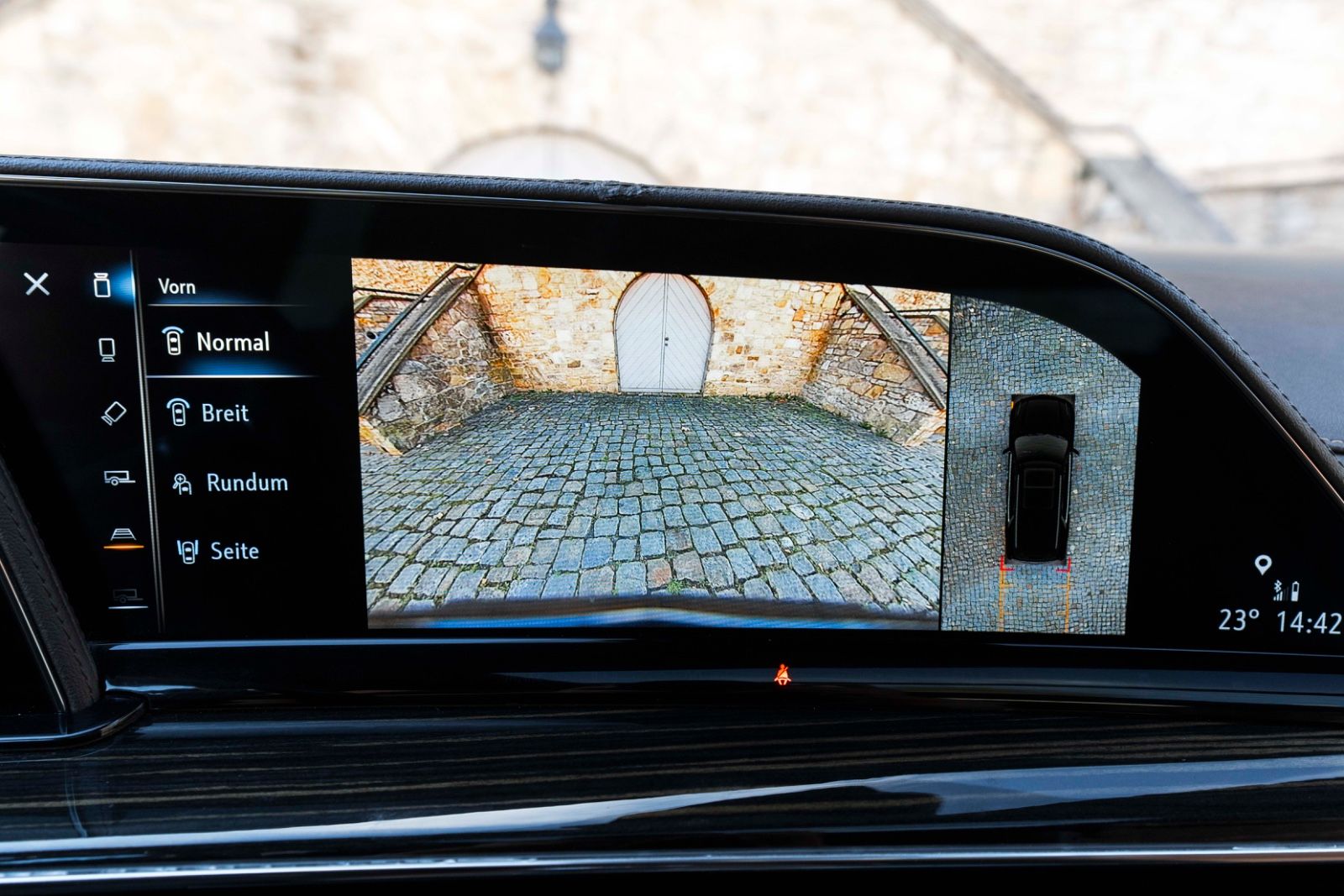 Fahrzeugabbildung Cadillac Escalade 600 PLATINUM AKG HUD ACC 360° EU Modell