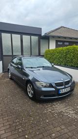 BMW E90 - 320d 