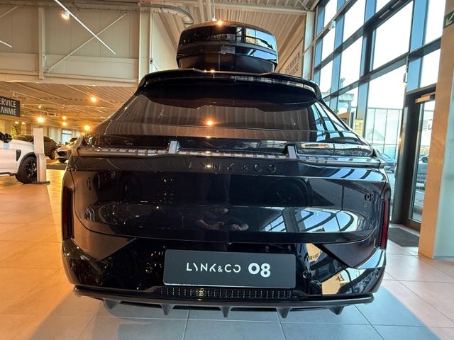 Lynk & Co 08