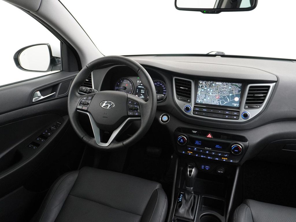 Hyundai Tucson Tucson 1.6 T-GDi Premium 4WD AHK panorama dach L