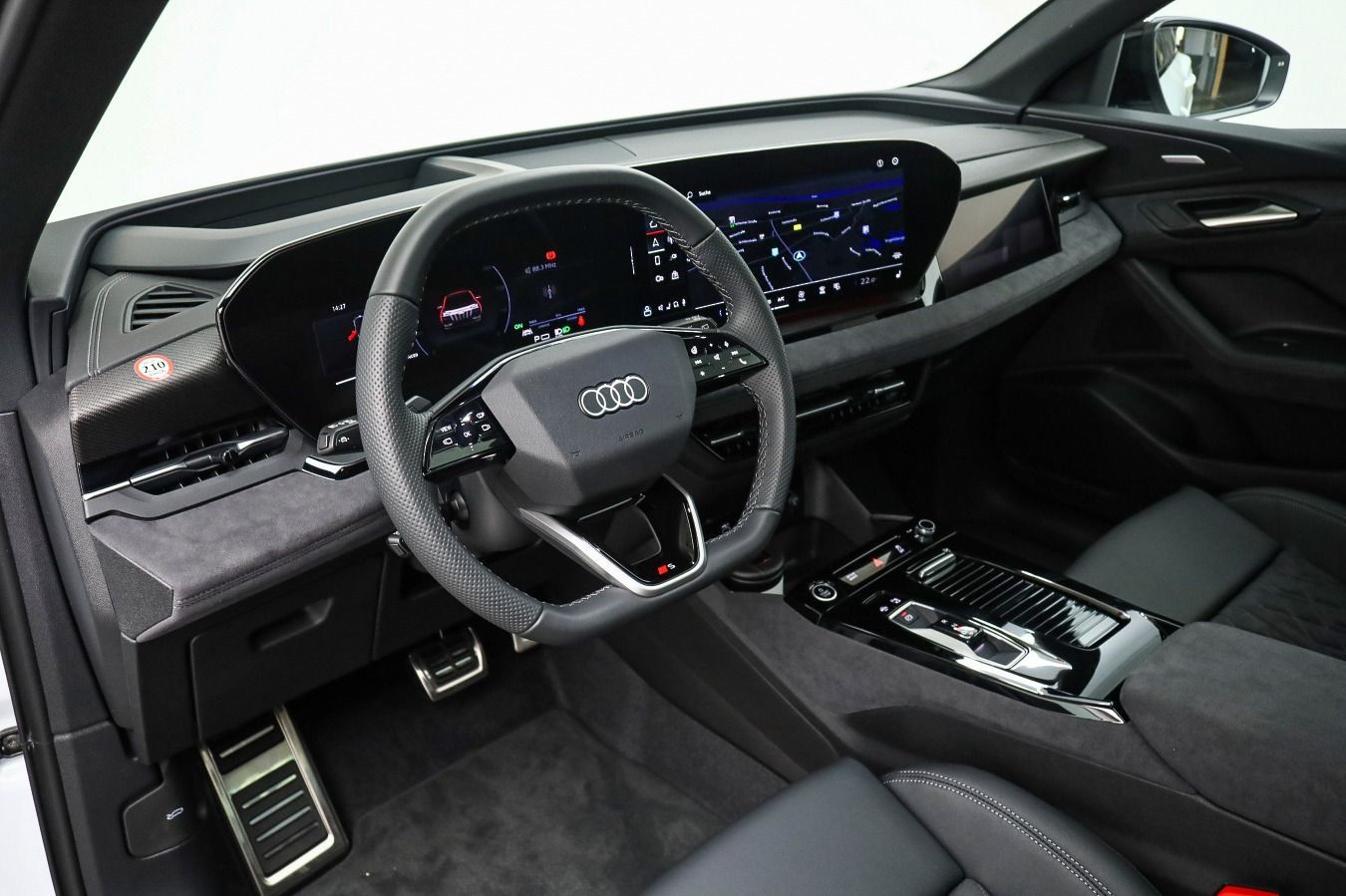 Audi Q6 e-tron - Bild 11