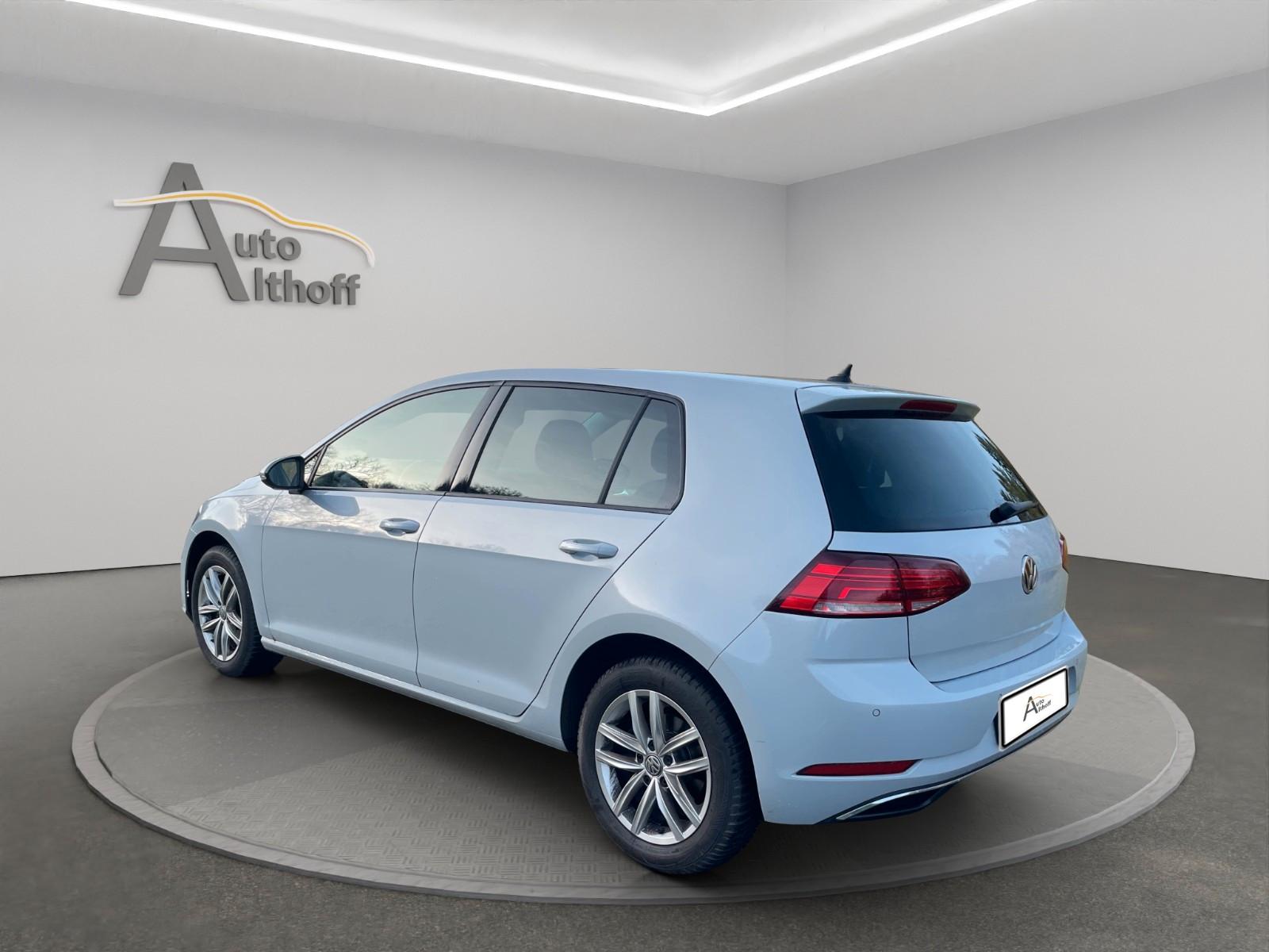 Volkswagen Golf VII 2.0TDI NAV KLIMA SHZ BLUETOOTH