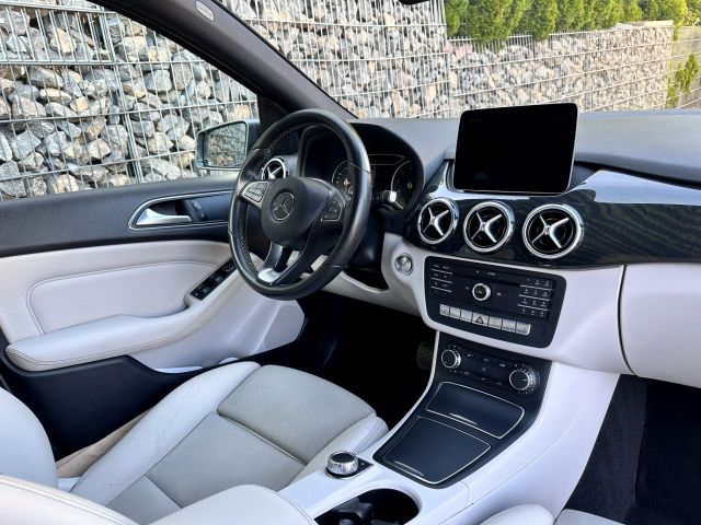 Mercedes-Benz B 220 – Bild 6