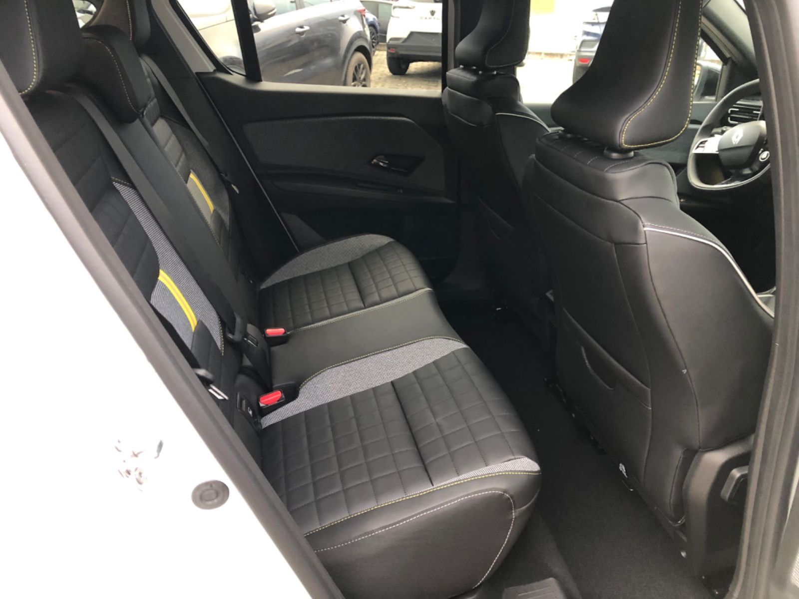 Renault R 4 - Bild 18