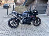Triumph Speed Triple RS 1050