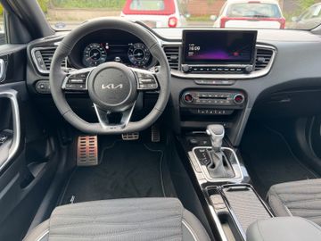 Kia Ceed SW 1.5T DCT GT Line Navi Elektr. Heckklappe