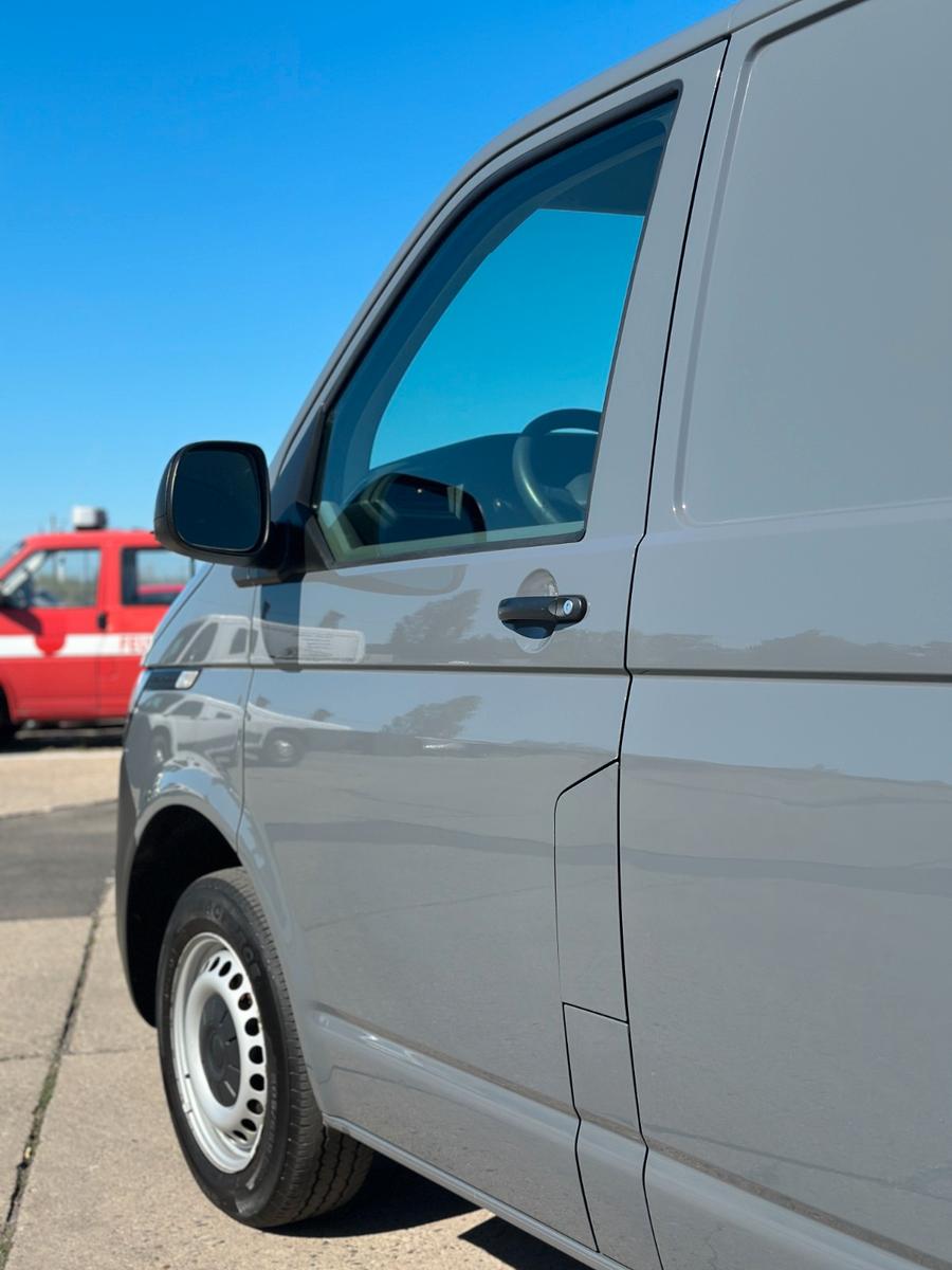 Volkswagen T6 Transporter T6.1 Transporter Kasten 1.Hand wenig KM, миниатюра 8
