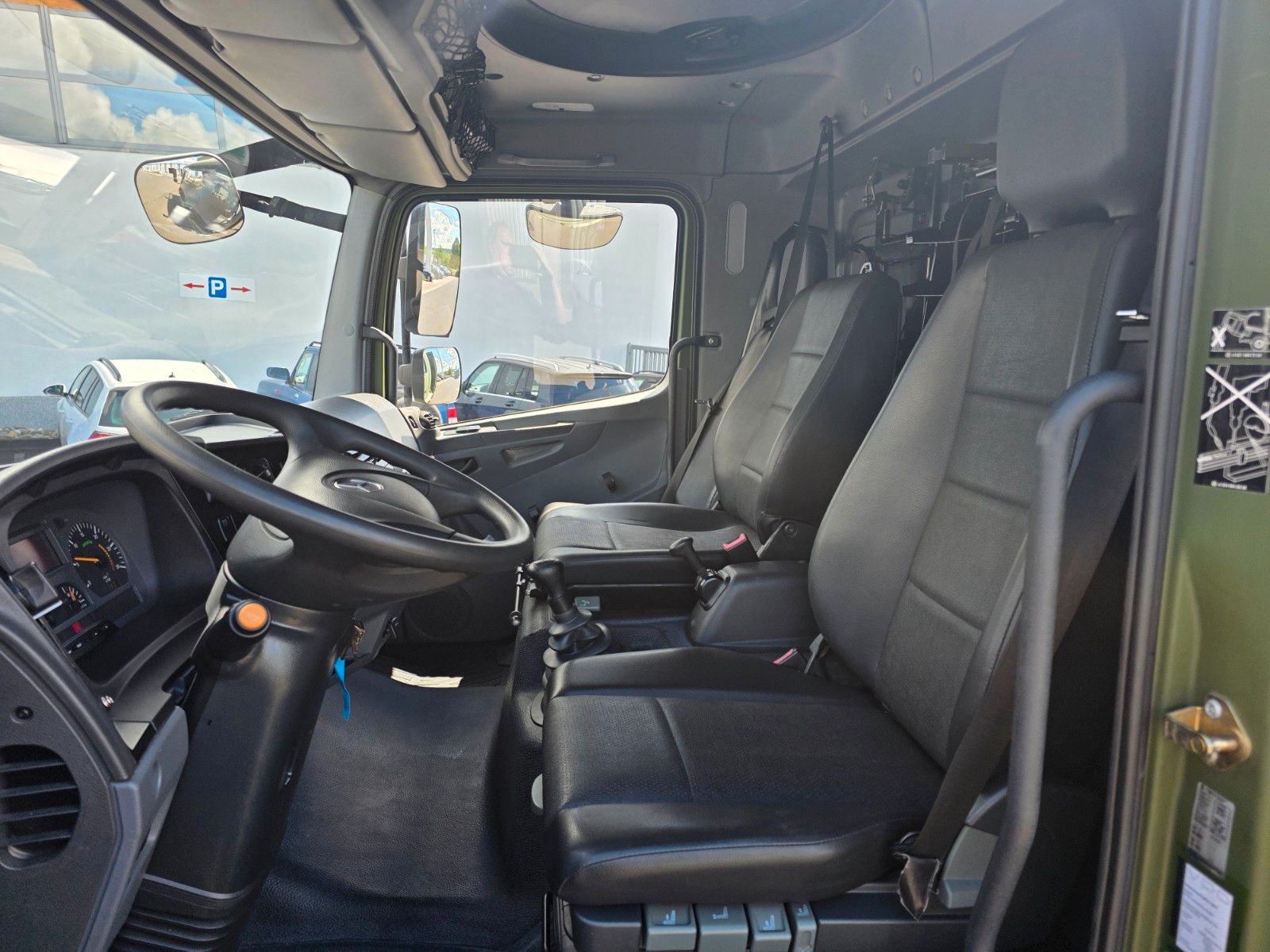 Fahrzeugabbildung Mercedes-Benz Atego 1018 A 4x4 Pritsche Plane mehrfach vorh.
