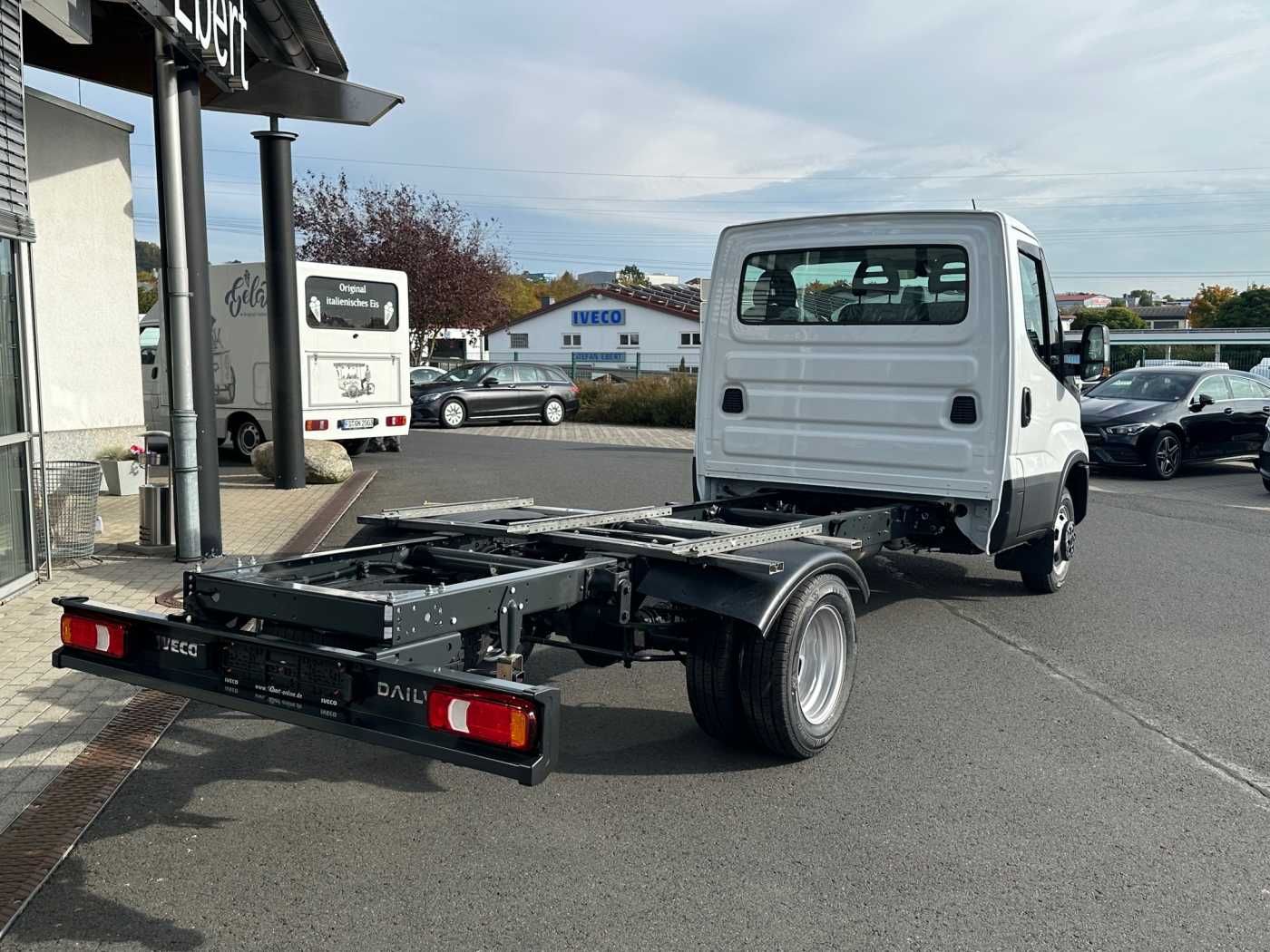 Fahrzeugabbildung Iveco Daily 50C18 3.0L *R3750mm*Navi*Klima* 3x