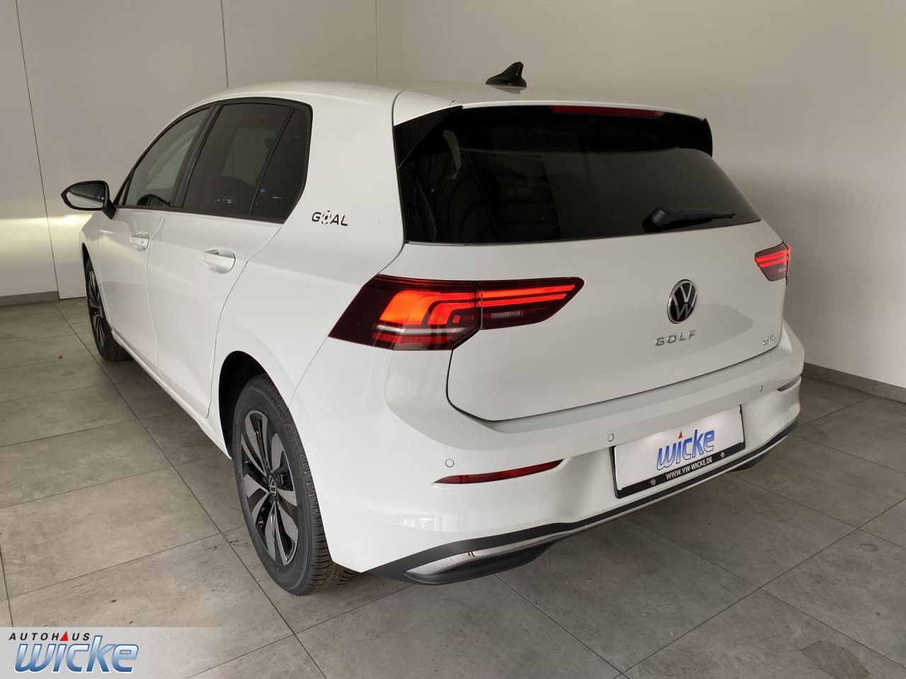 Volkswagen Golf 1.5 eTSI Goal KLIMA REAR VIEW PDC LM FELGEN foto 7