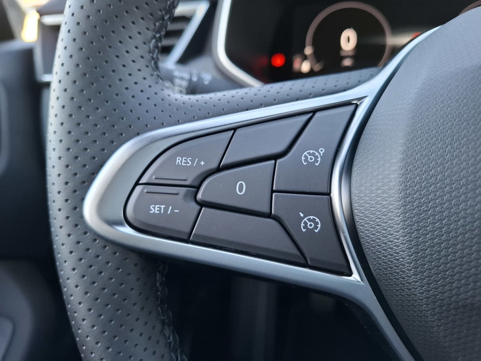 Renault Clio - Bild 18