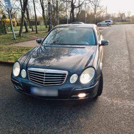 صورة 5 لـ 2008 Mercedes-BENZ E 280