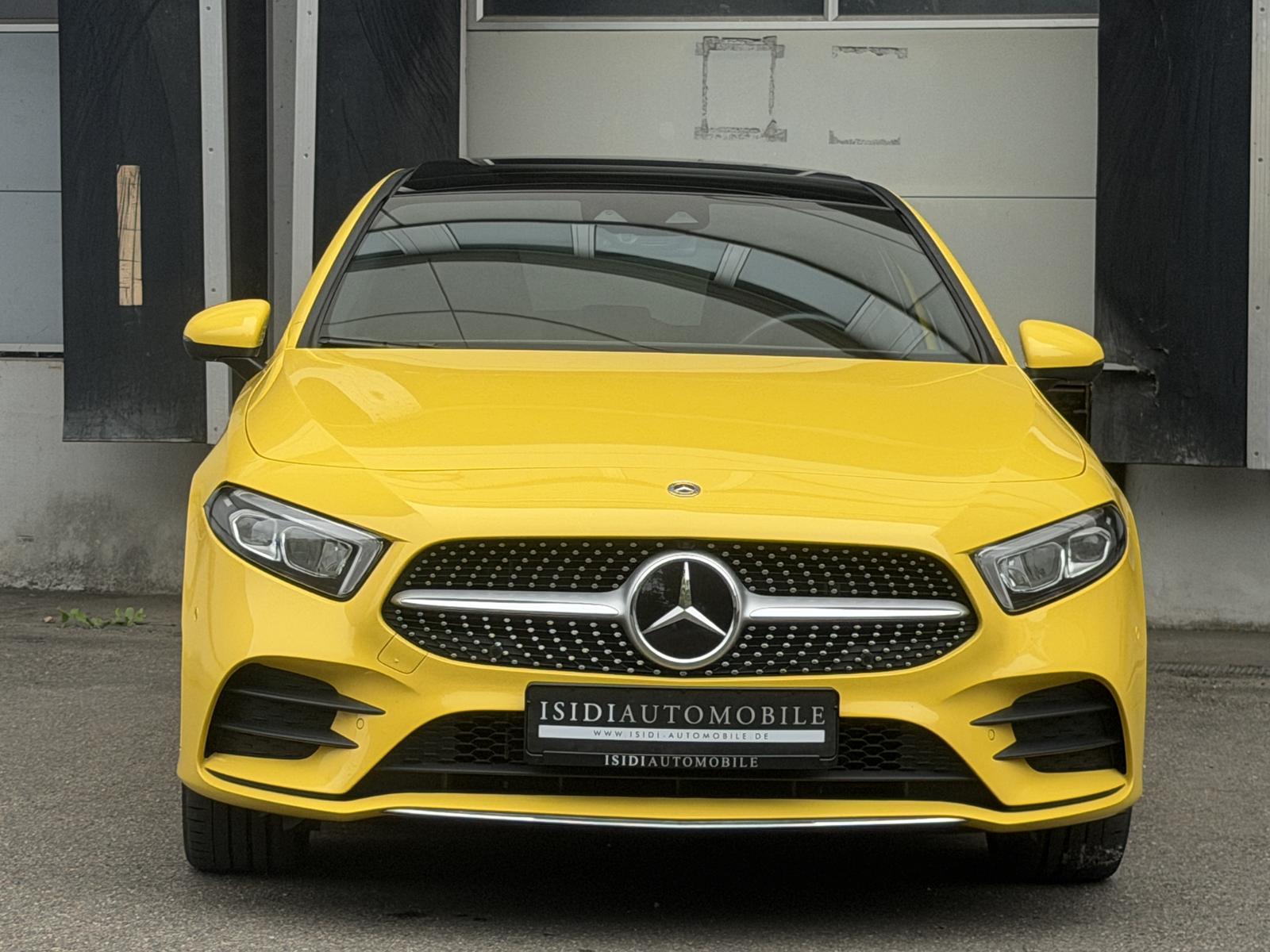 Mercedes-Benz A 250 e AMG LED MBUX Distronic Pano Kamera-360°
