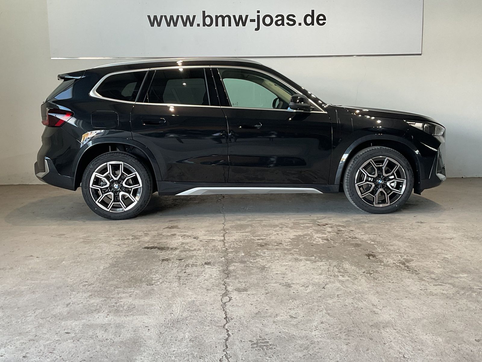 Fahrzeugabbildung BMW X1 xDrive25e Anhängerkupplung, Head-Up xLine