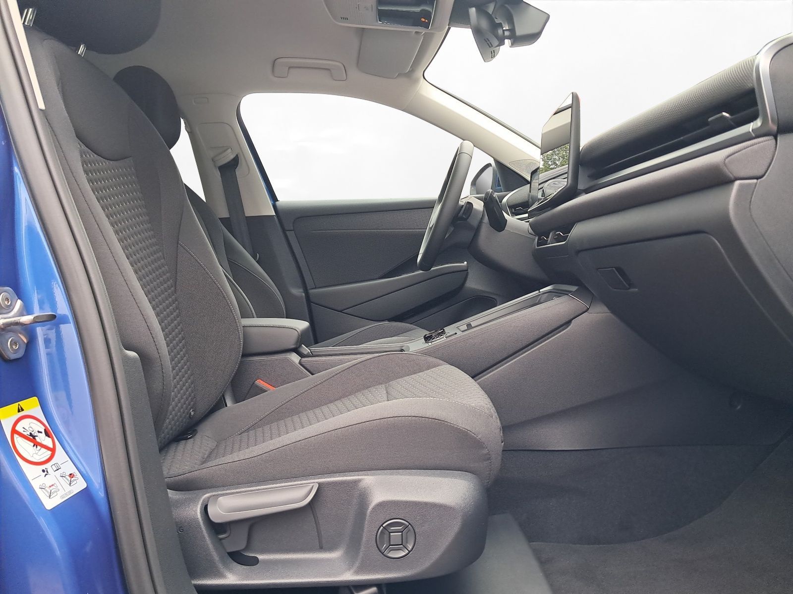 Volkswagen T-Roc - Bild 5