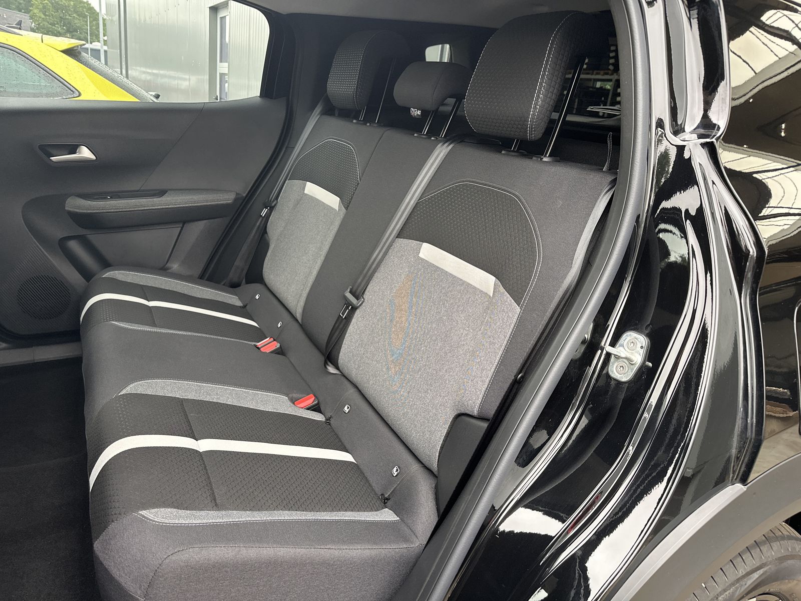 Fahrzeugabbildung Opel Frontera Electric GS NAV+LED+KAMERA+TOTW+PDC+DAB