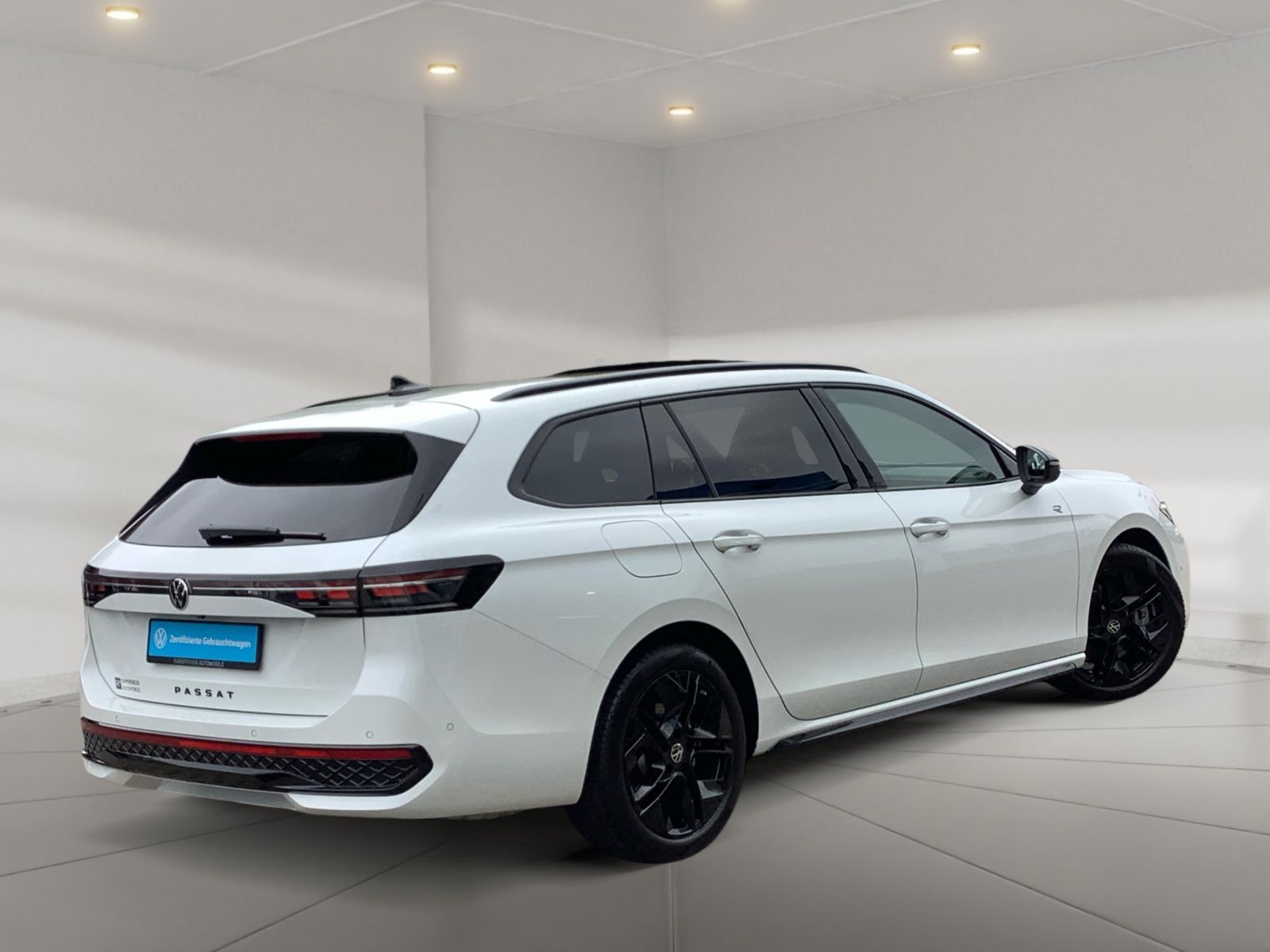 Volkswagen Passat Variant 2.0 TSI DSG R-Line 4M. AHK Matrix foto 5