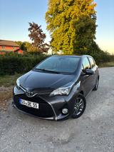 Toyota Yaris 1,33-l-Dual-VVT-i Edition-S - Toyota Yaris Gebrauchtwagen in Hamm