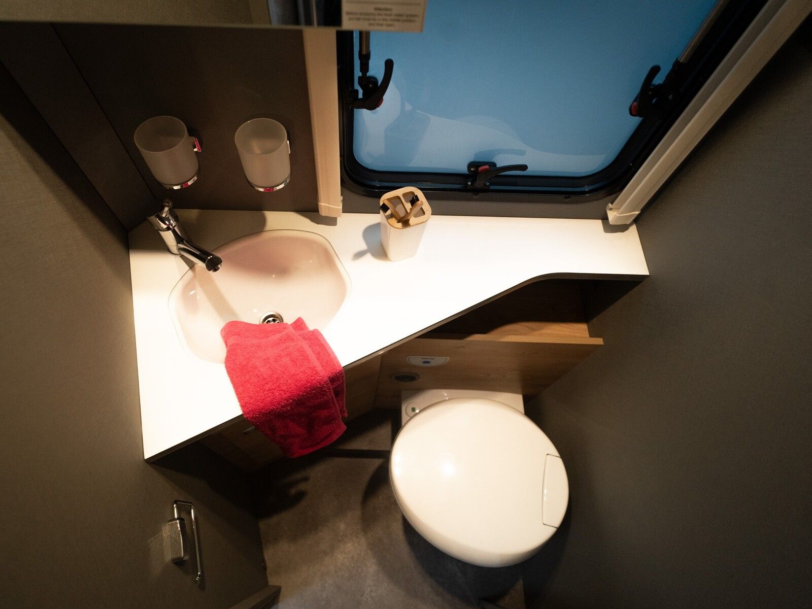 Fahrzeugabbildung Dethleffs Just Camp Active T 7052 DBL ACC-Paket/Automatik