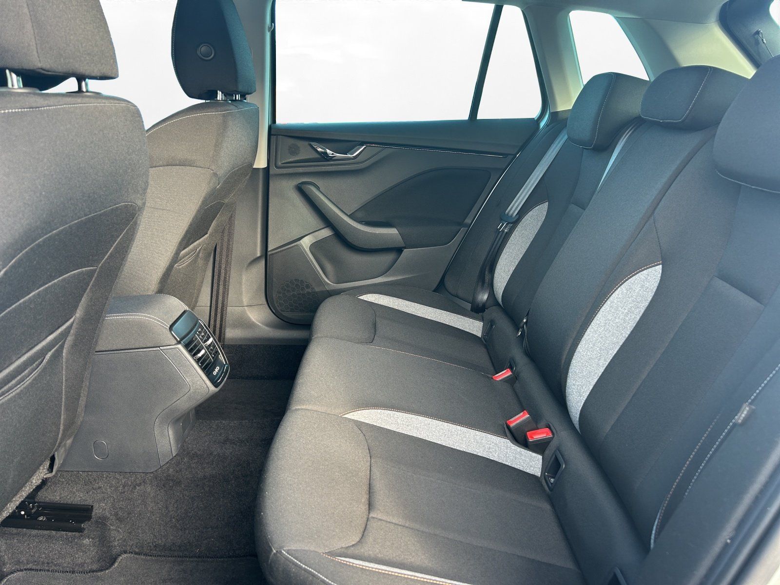 Skoda Kamiq - Bild 11