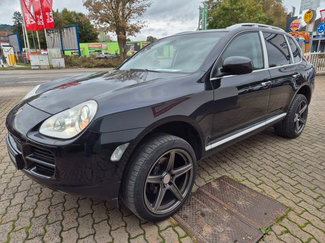 Porsche Cayenne Basis-Xenon-Navi Flüssiggas