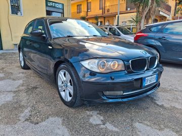 BMW 120 - 8