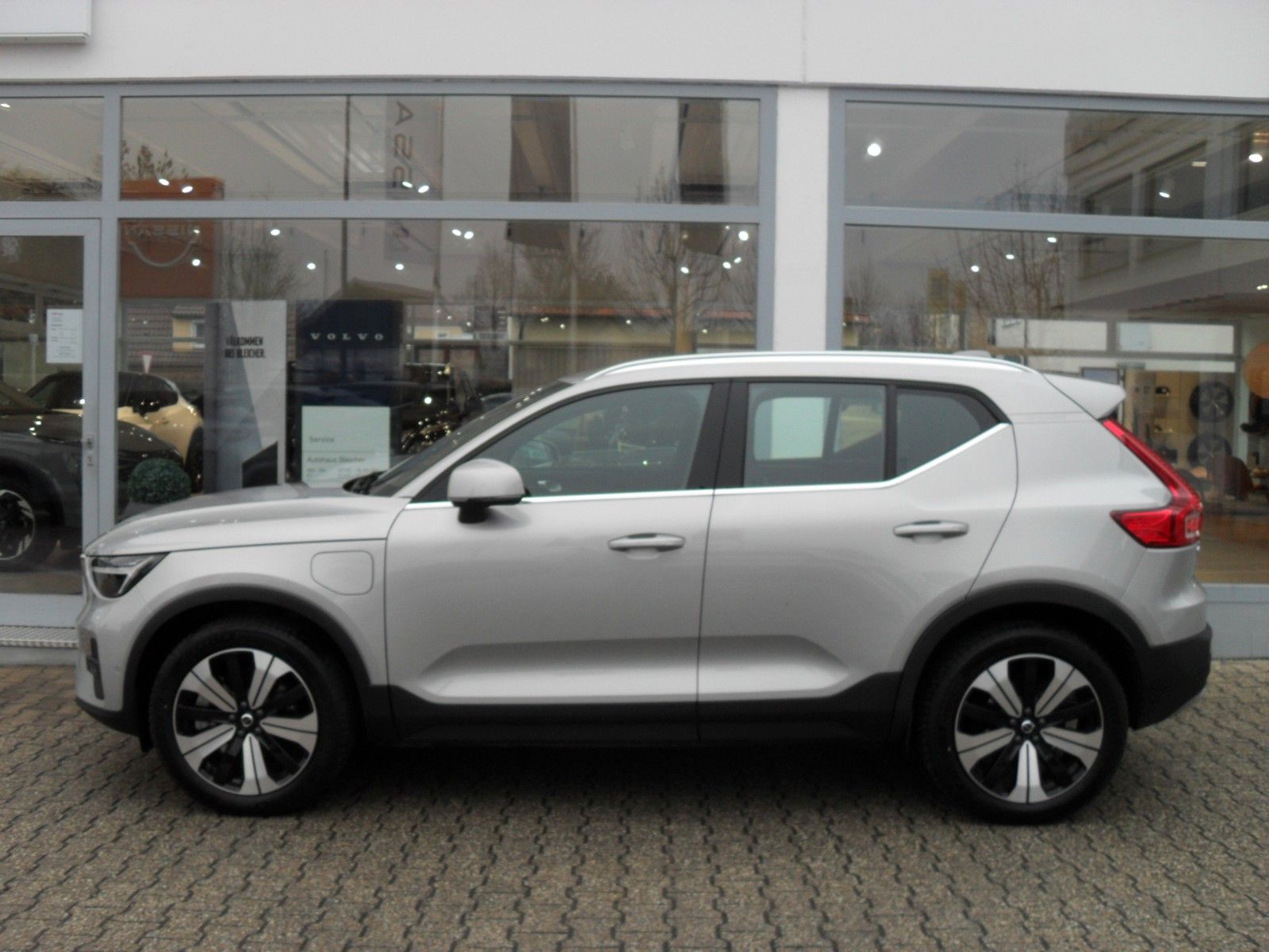 Fahrzeugabbildung Volvo XC 40 T5 Ultimate Bright Plug-In Hybrid