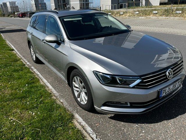 Image of Volkswagen Passat Variant