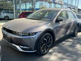 Hyundai Ioniq 5 Dynamiq RCam Navi Wärmepumpe SHZ LED ACC - mit Elektro-Antrieb: Braun, Geländewagen