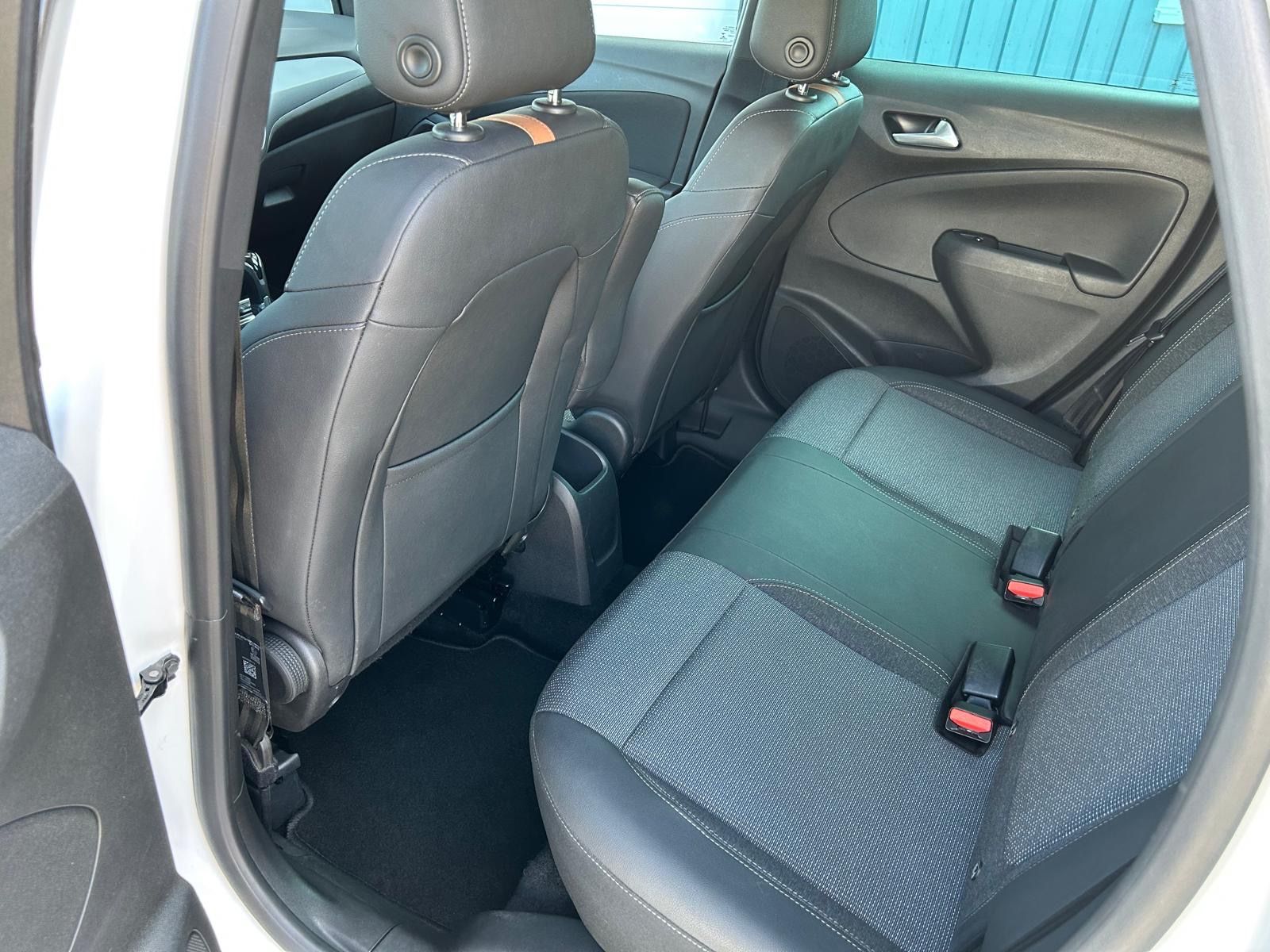 Fahrzeugabbildung Opel Crossland°Automatik°Kamera°1.Hand°LED°