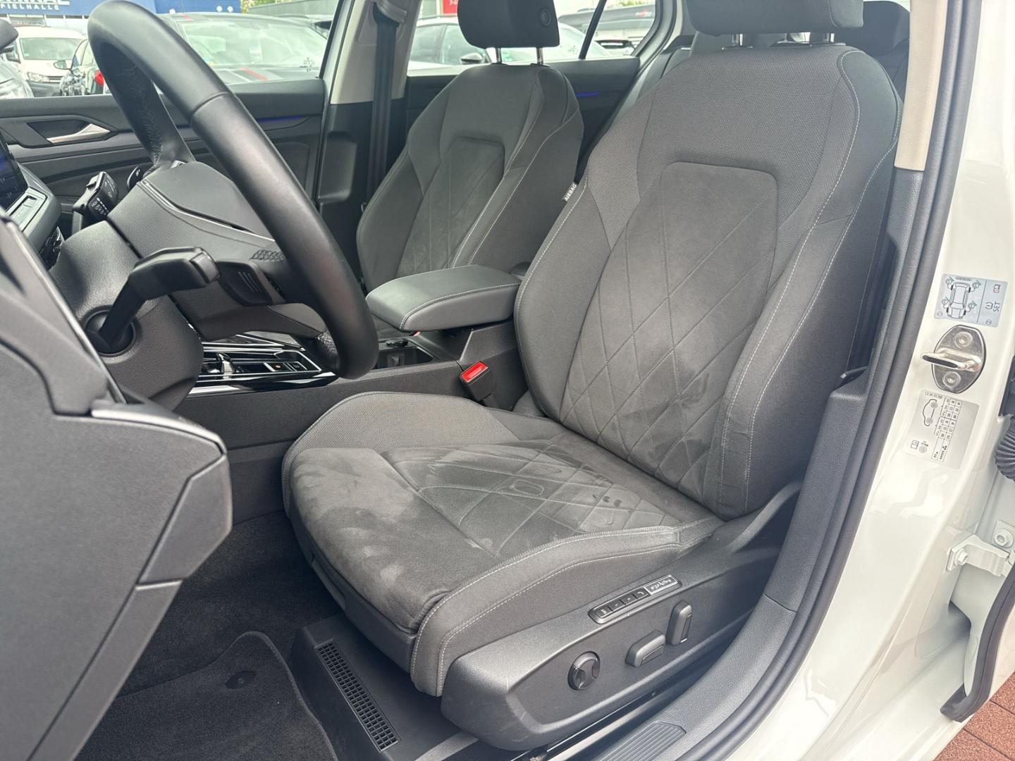 Volkswagen Golf Style 1,5 eTSI DSG Panodach AHK IQ-Light, миниатюра 8