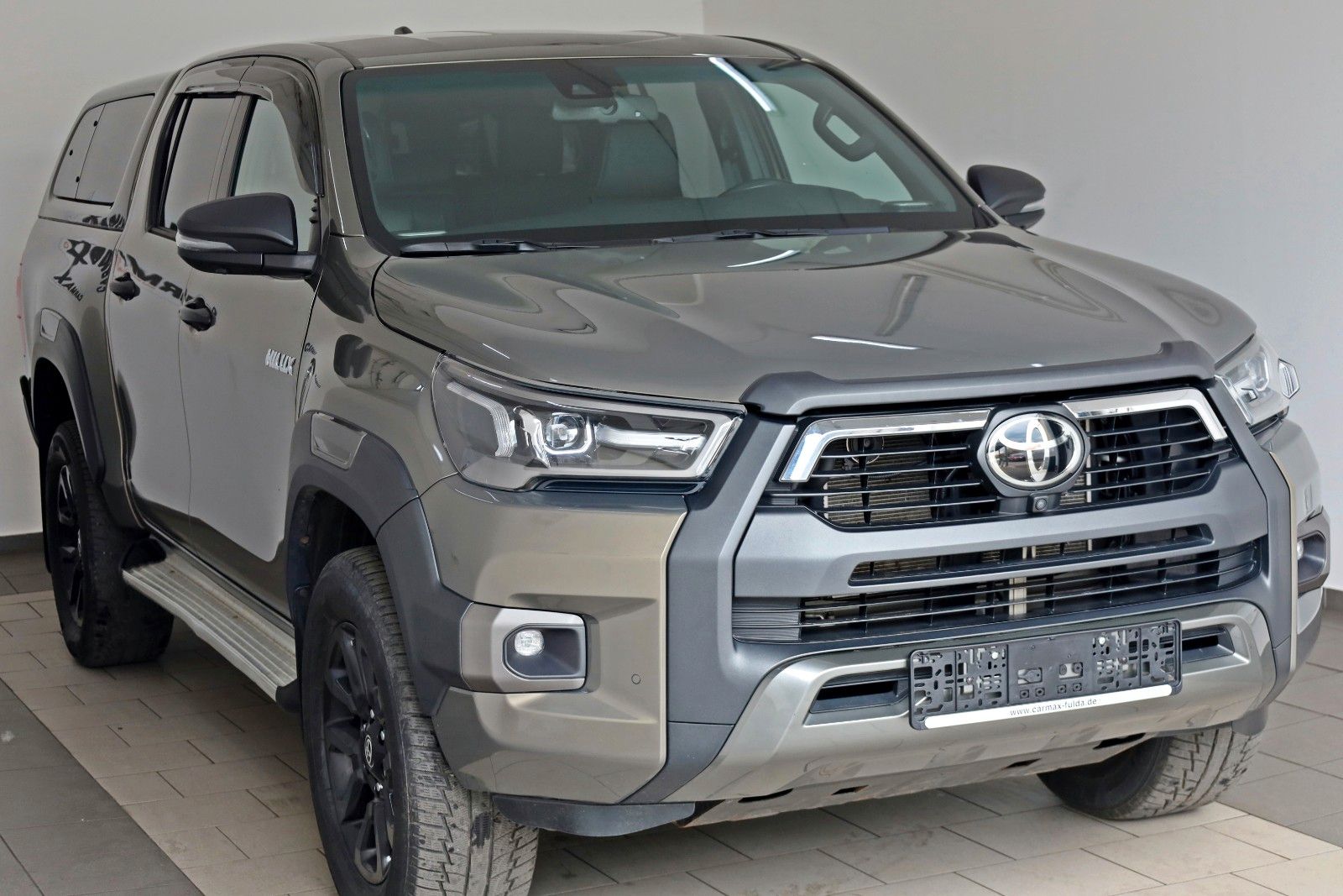Fahrzeugabbildung Toyota Hilux 2.8 D-4D Invincible,Navi,ACC, HardTop, AHK