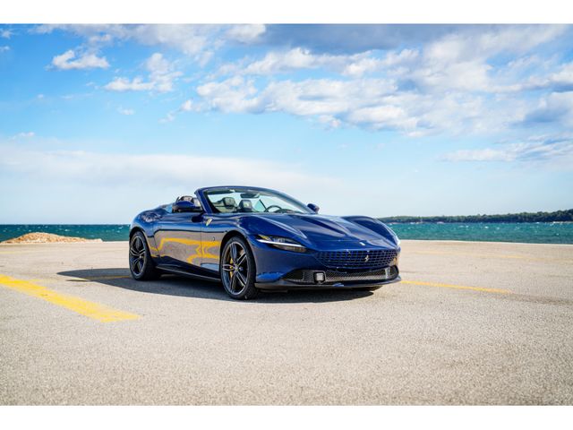FERRARI Roma