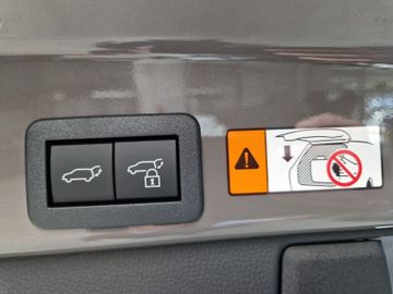Toyota RAV 4 - 12