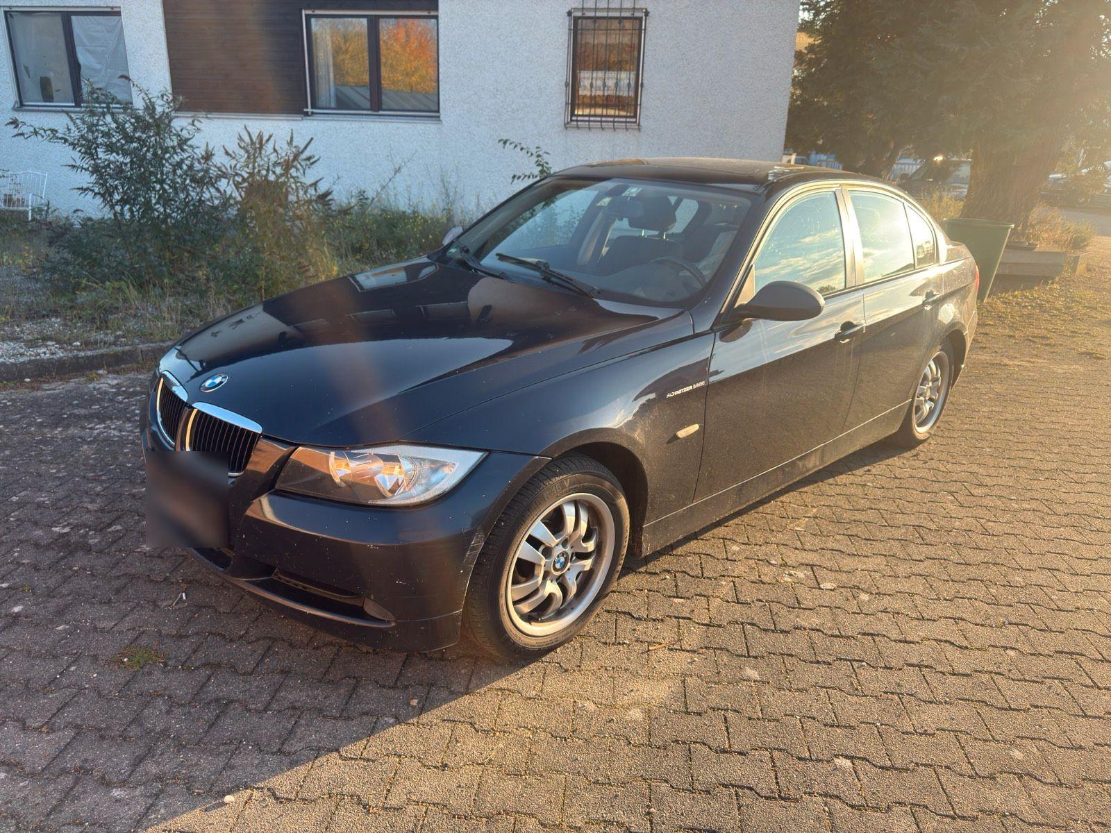 BMW 320