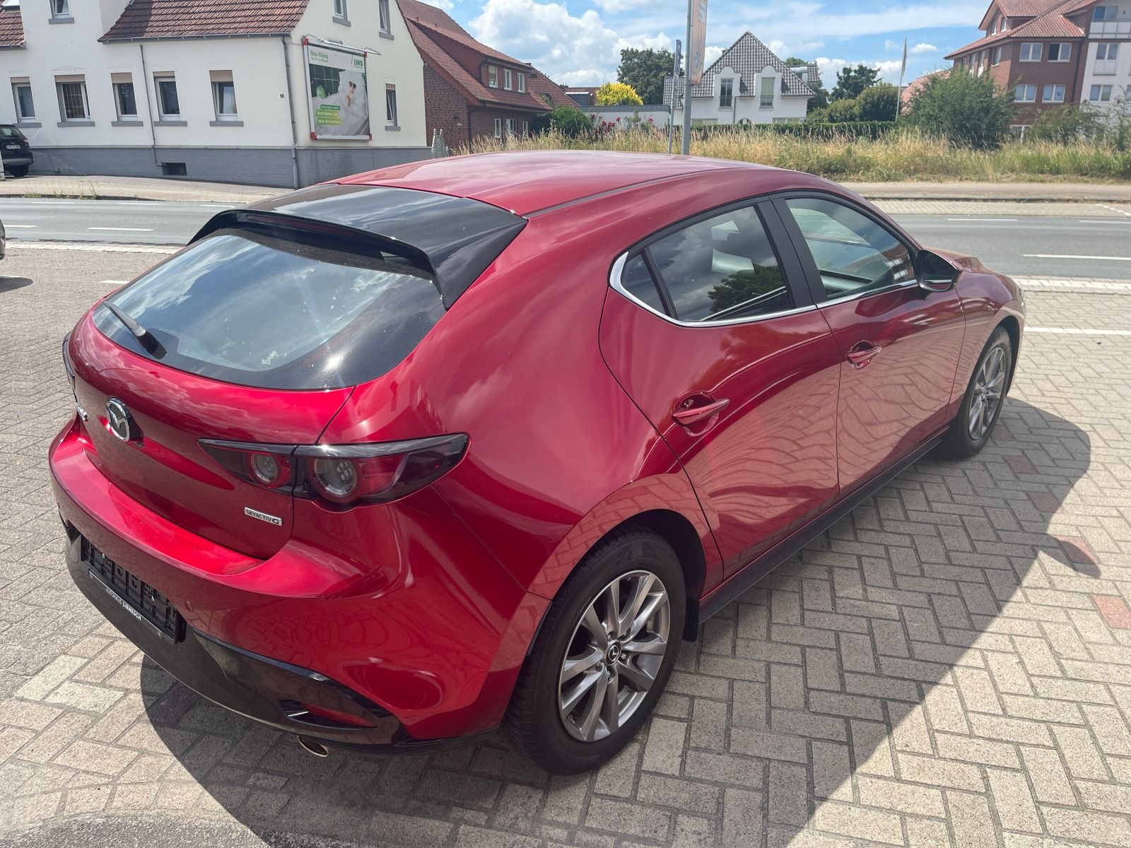 Fahrzeugabbildung Mazda 3 2.0 i Lim. Selection Mild-Hybrid