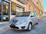 Lancia MUSA 1.4 Platino Ecochic GPL - silberne Lancia MUSA