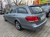 Mercedes-Benz E 220 E T-Modell E 220 CDI BlueEfficiency  AUTOM - Mercedes-Benz E 220 Cdi mit Diesel-Antrieb