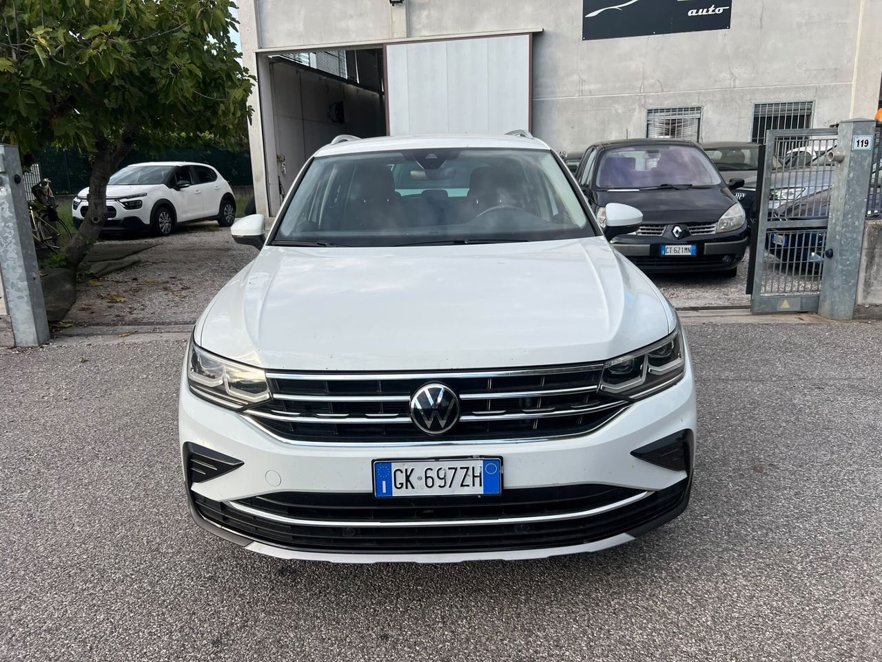 Volkswagen Tiguan 2.0 TDI 150 CV DSG Elegance RE imagem 2
