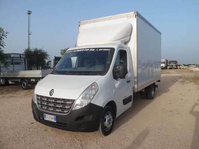 Renault Master furgonatura con pedana